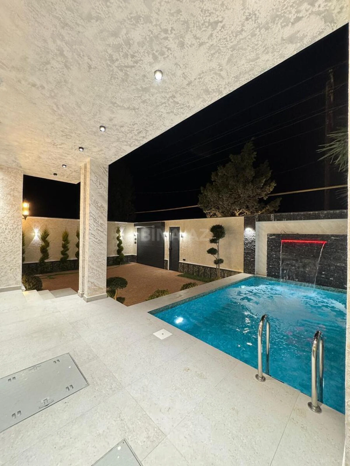 Satılır 4 otaqlı həyət evi 170 m²