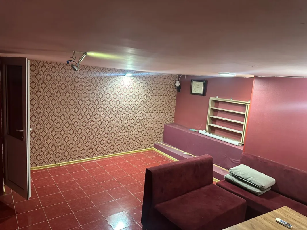 Kirayə verilir obyekt 100 m²