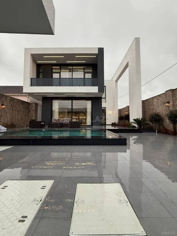 Satılır 4 otaqlı həyət evi 250 m²