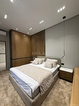Satılır 4 otaqlı həyət evi 250 m²