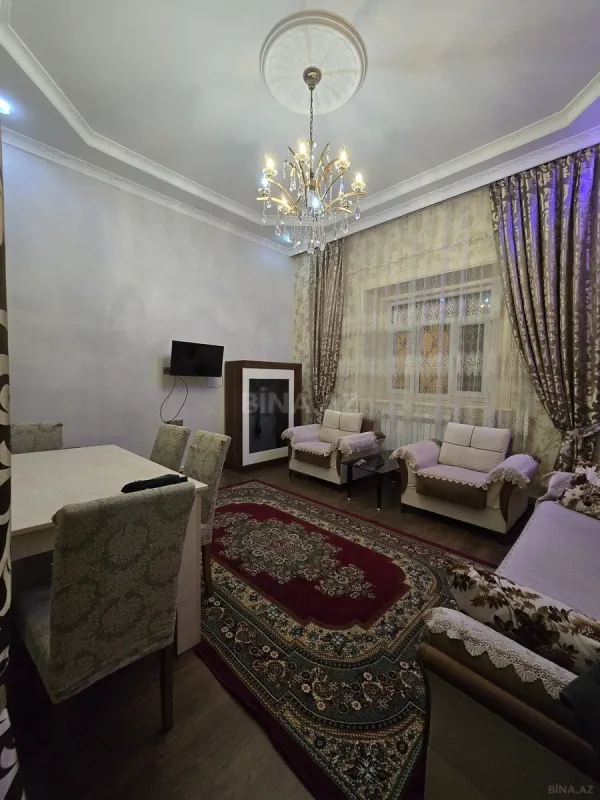 Kirayə verilir 3 otaqlı mənzil 110 m²