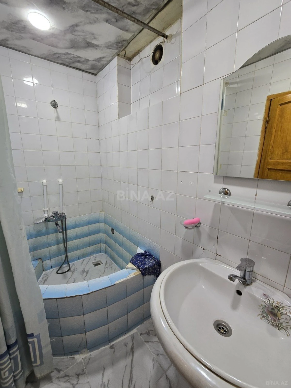 Kirayə verilir 3 otaqlı mənzil 110 m²