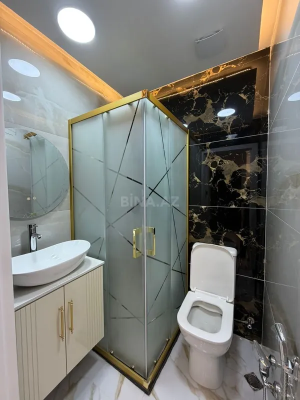 Satılır 2 otaqlı mənzil 75 m²