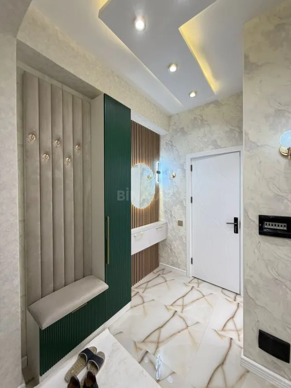 Satılır 2 otaqlı mənzil 75 m²
