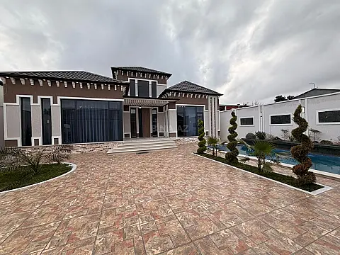 Satılır 4 otaqlı həyət evi 180 m² — Bakı, Şüvəlan 4 otaq 180.00 m²