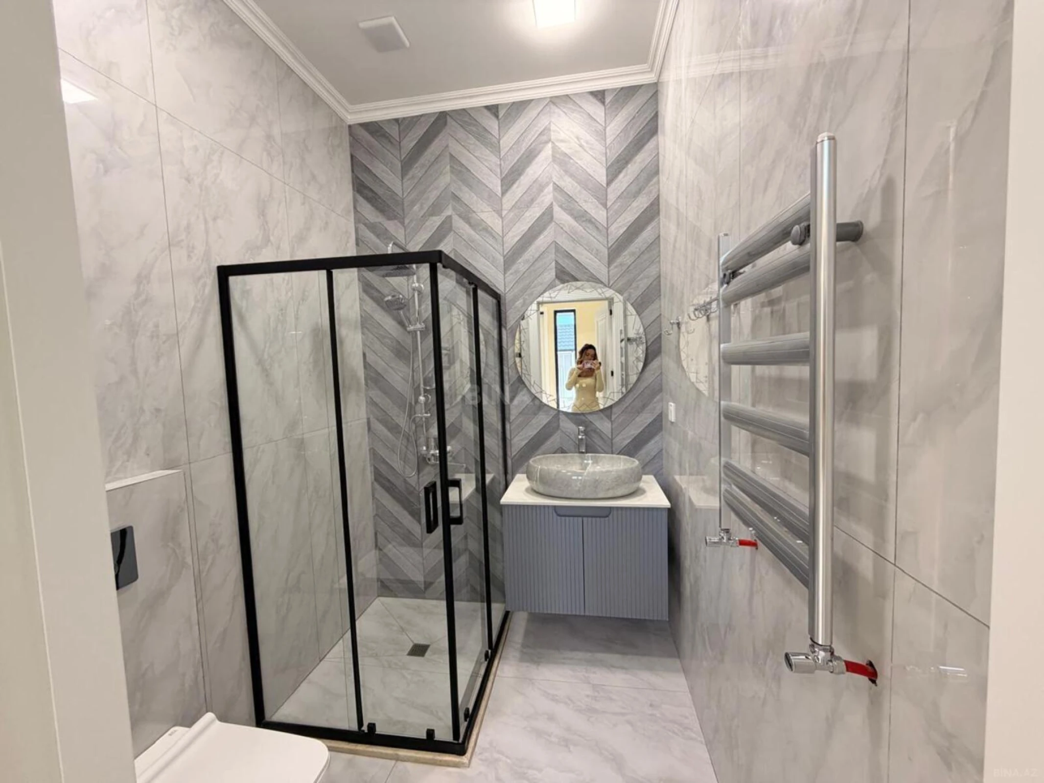 Satılır 4 otaqlı həyət evi 180 m²