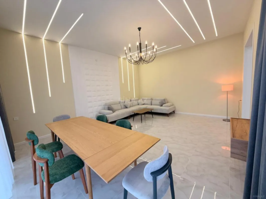 Satılır 4 otaqlı həyət evi 180 m²