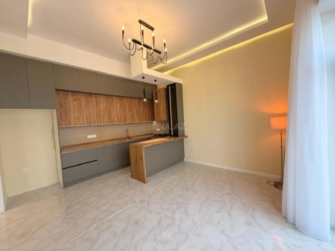 Satılır 4 otaqlı həyət evi 180 m²