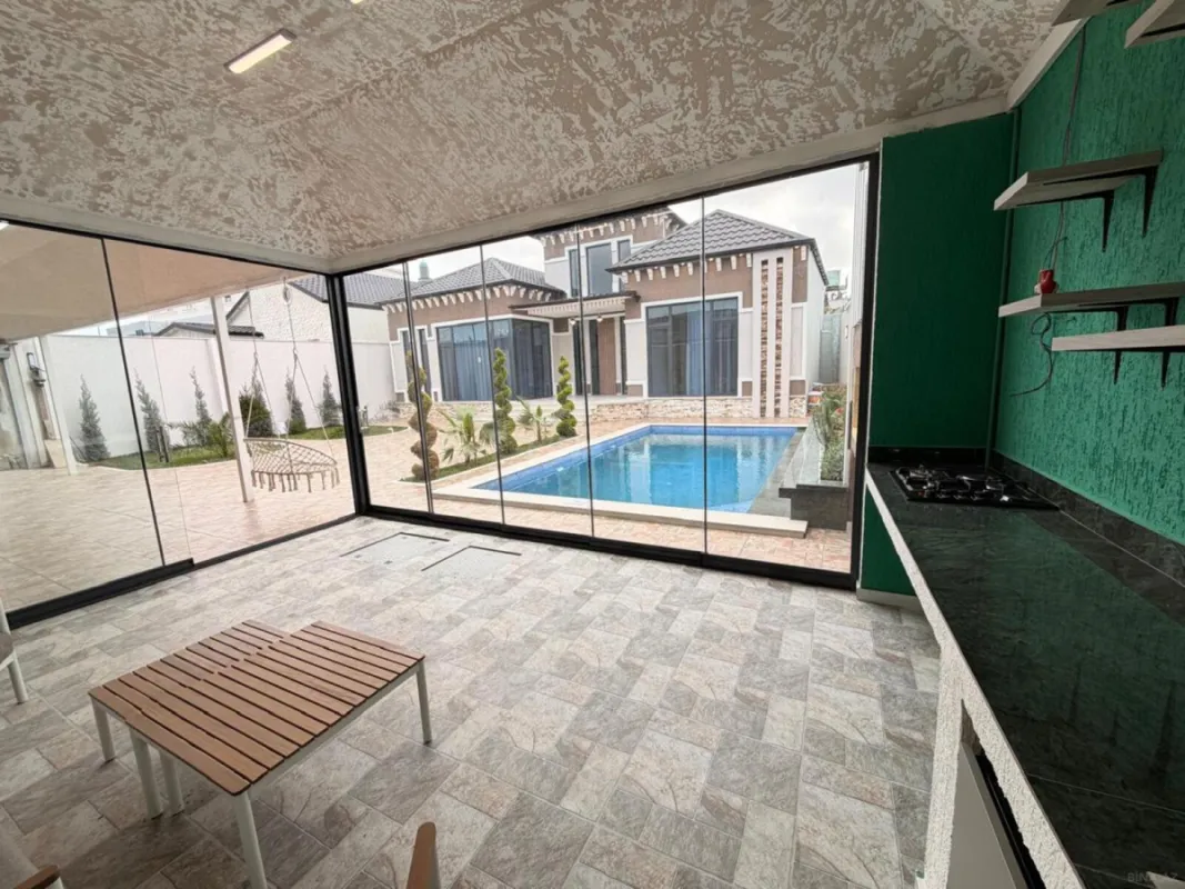 Satılır 4 otaqlı həyət evi 180 m²