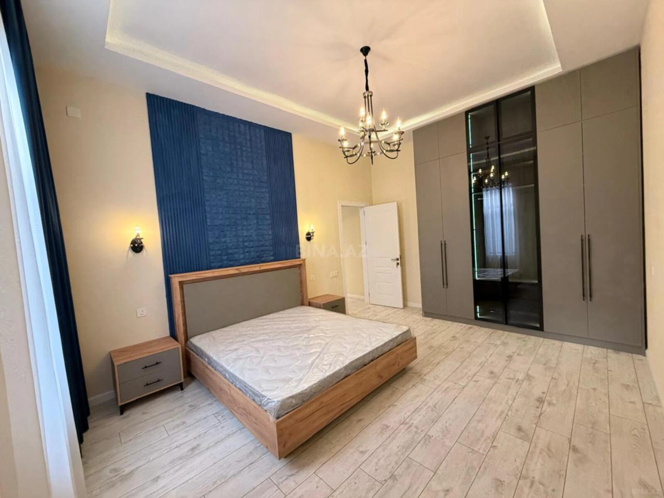 Satılır 4 otaqlı həyət evi 180 m²