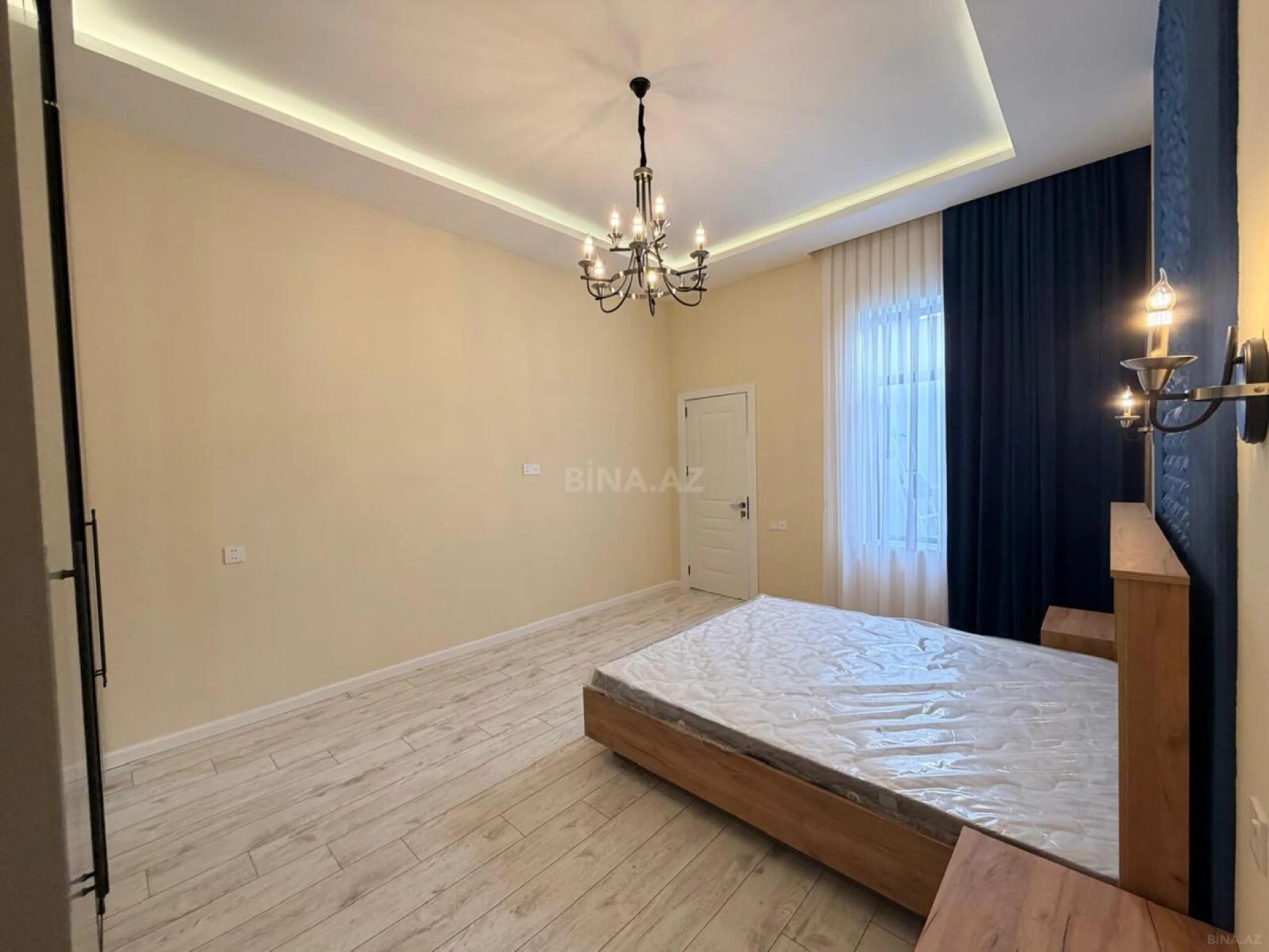 Satılır 4 otaqlı həyət evi 180 m²