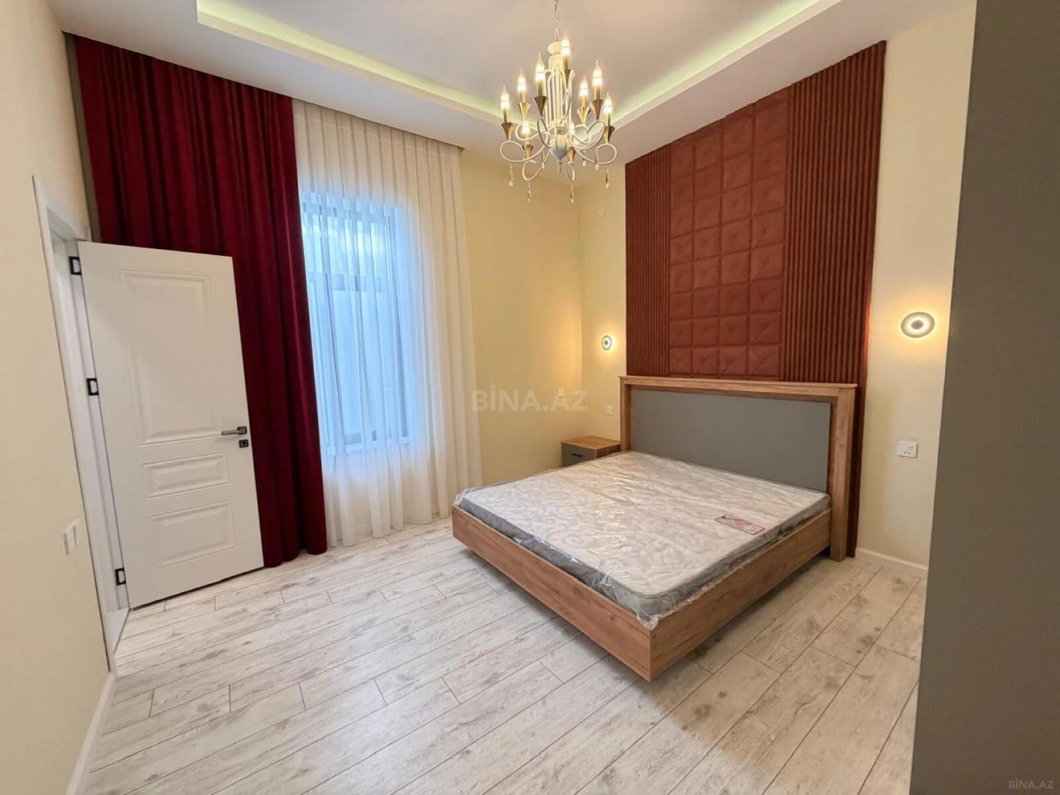 Satılır 4 otaqlı həyət evi 180 m²