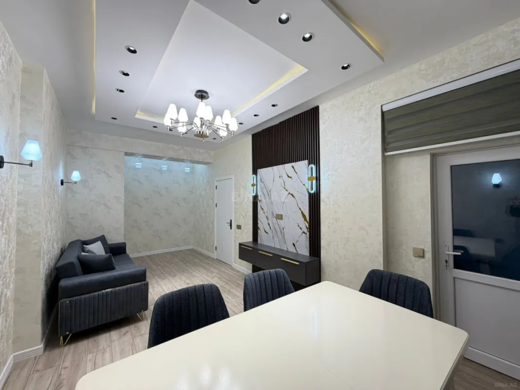 Satılır 2 otaqlı mənzil 85 m²
