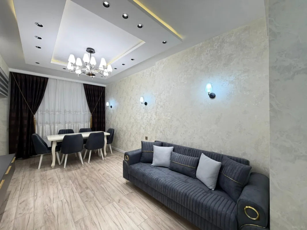 Satılır 2 otaqlı mənzil 85 m²
