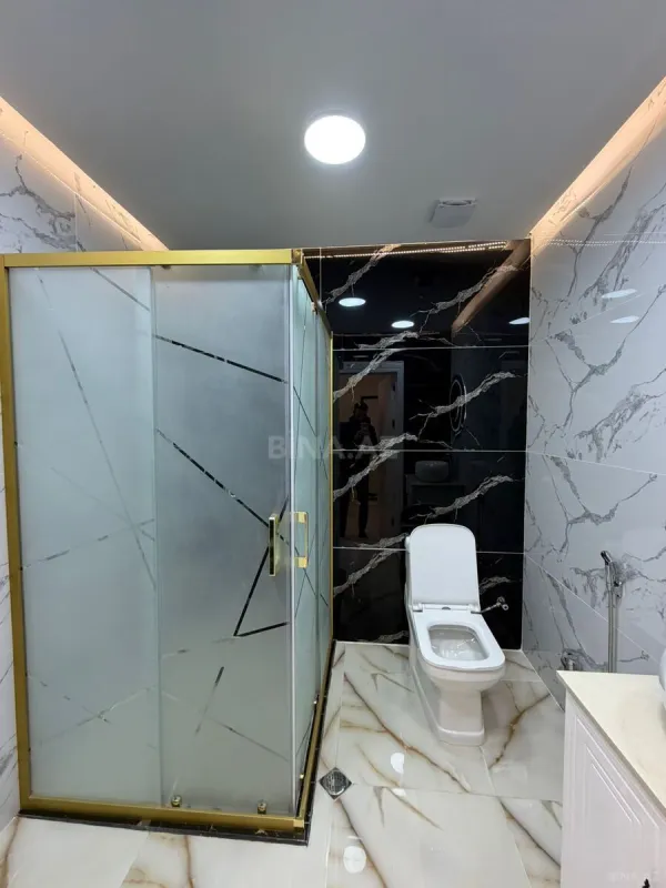 Satılır 2 otaqlı mənzil 85 m²