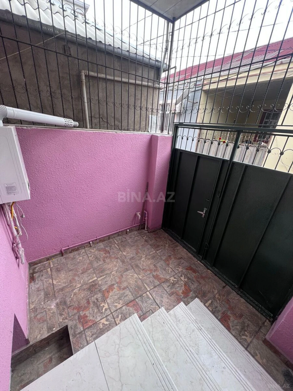 Satılır 3 otaqlı həyət evi 112 m²