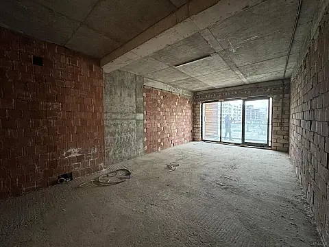 Satılır 1 otaqlı mənzil 56 m²