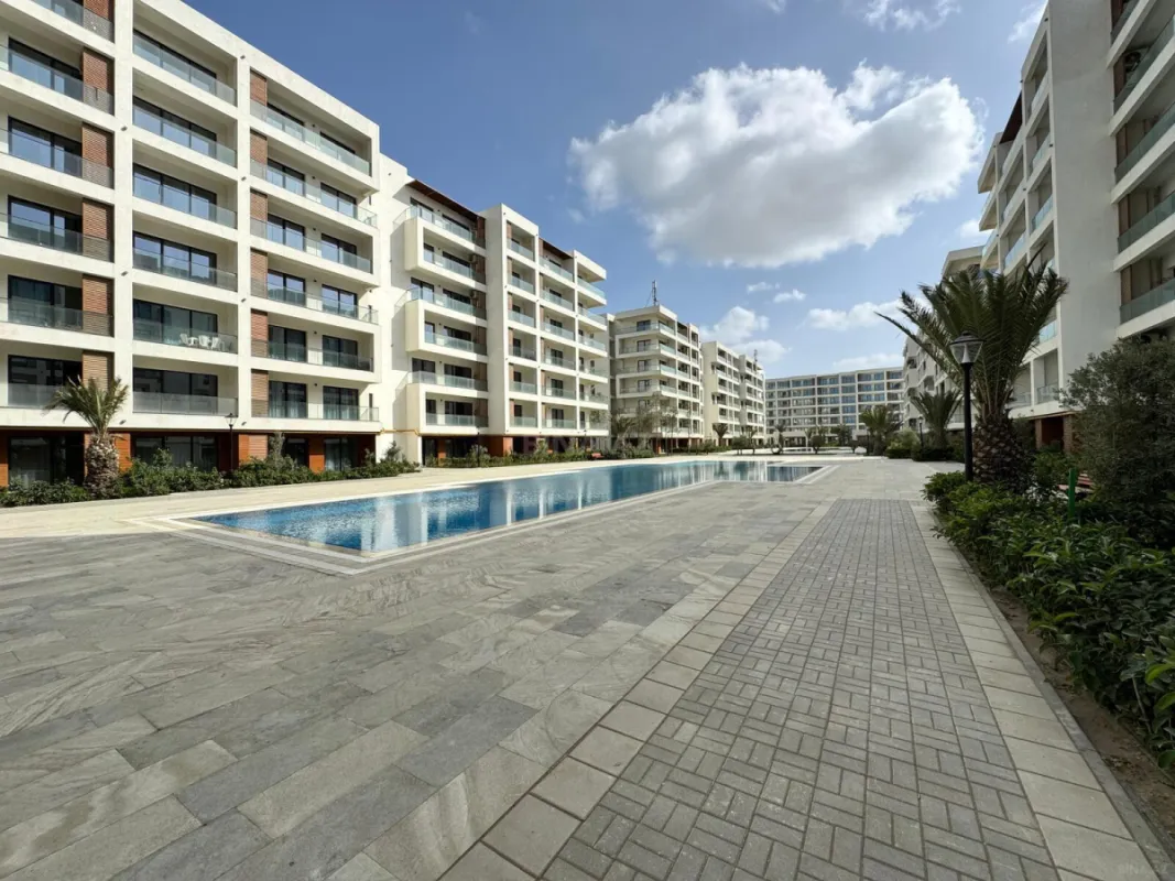 Satılır 1 otaqlı mənzil 56 m²