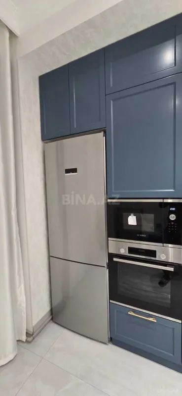 Satılır 3 otaqlı mənzil 141 m²