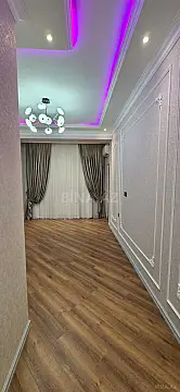 Satılır 3 otaqlı mənzil 141 m²