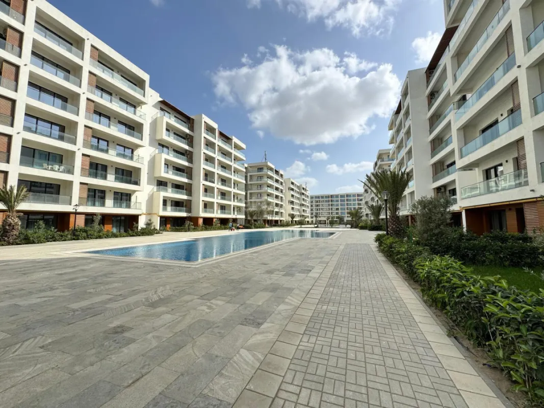 Satılır 1 otaqlı mənzil 56 m²