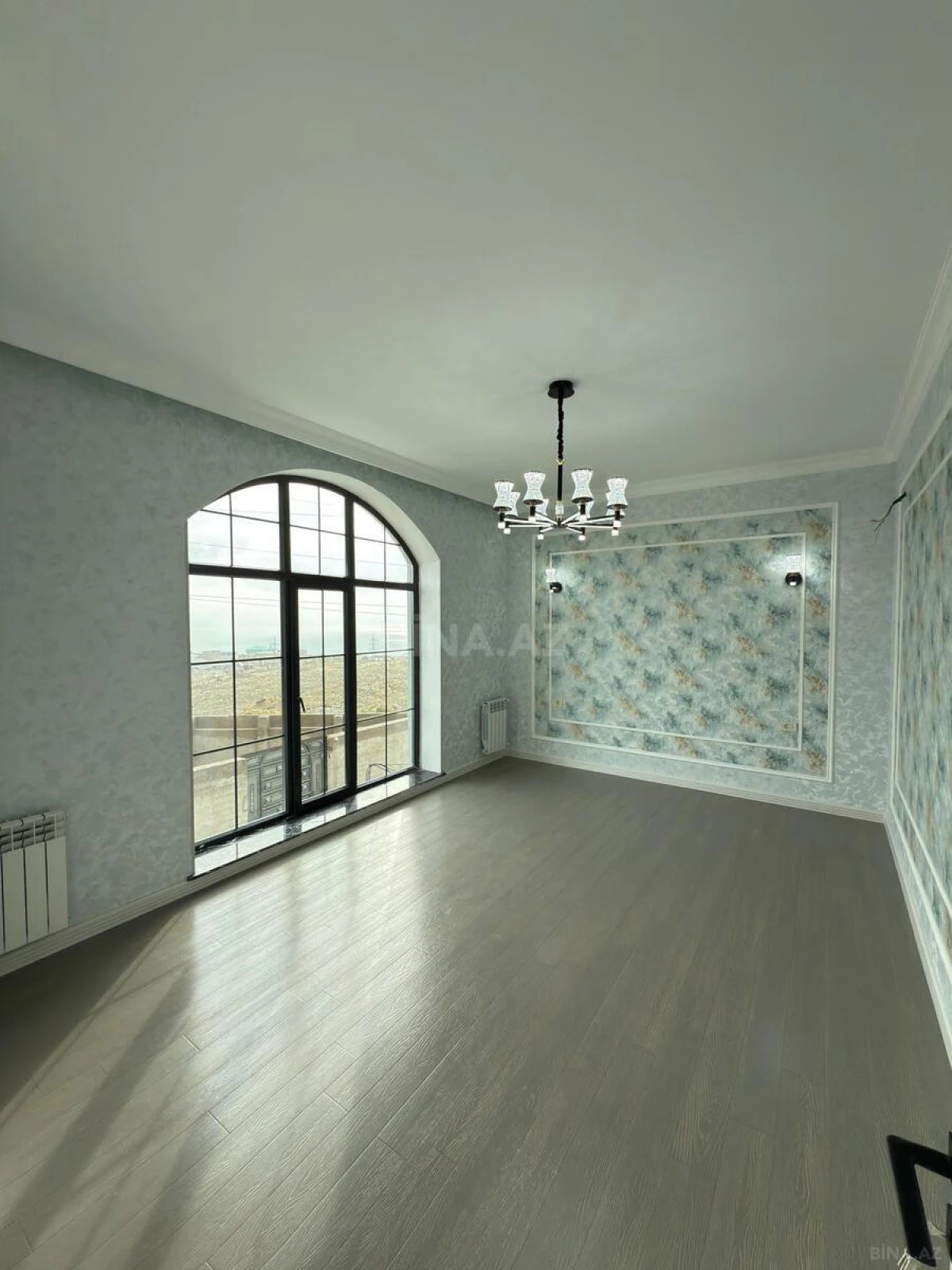 Satılır 4 otaqlı həyət evi 270 m²