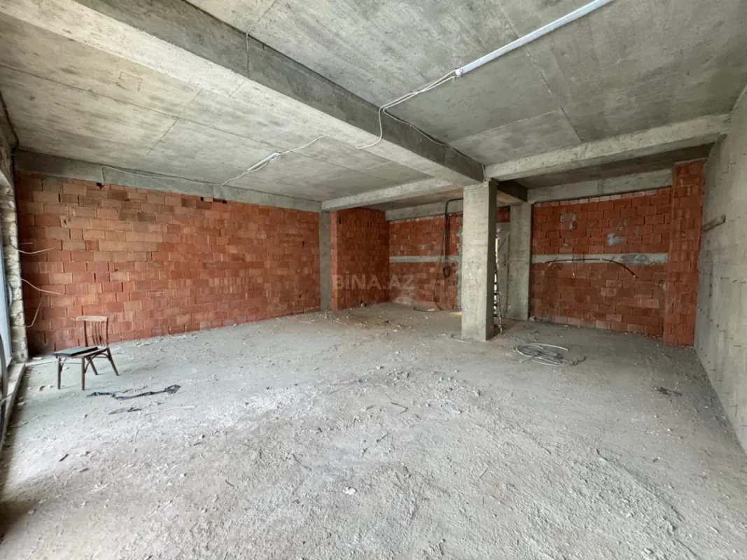 Satılır 2 otaqlı mənzil 94.8 m²