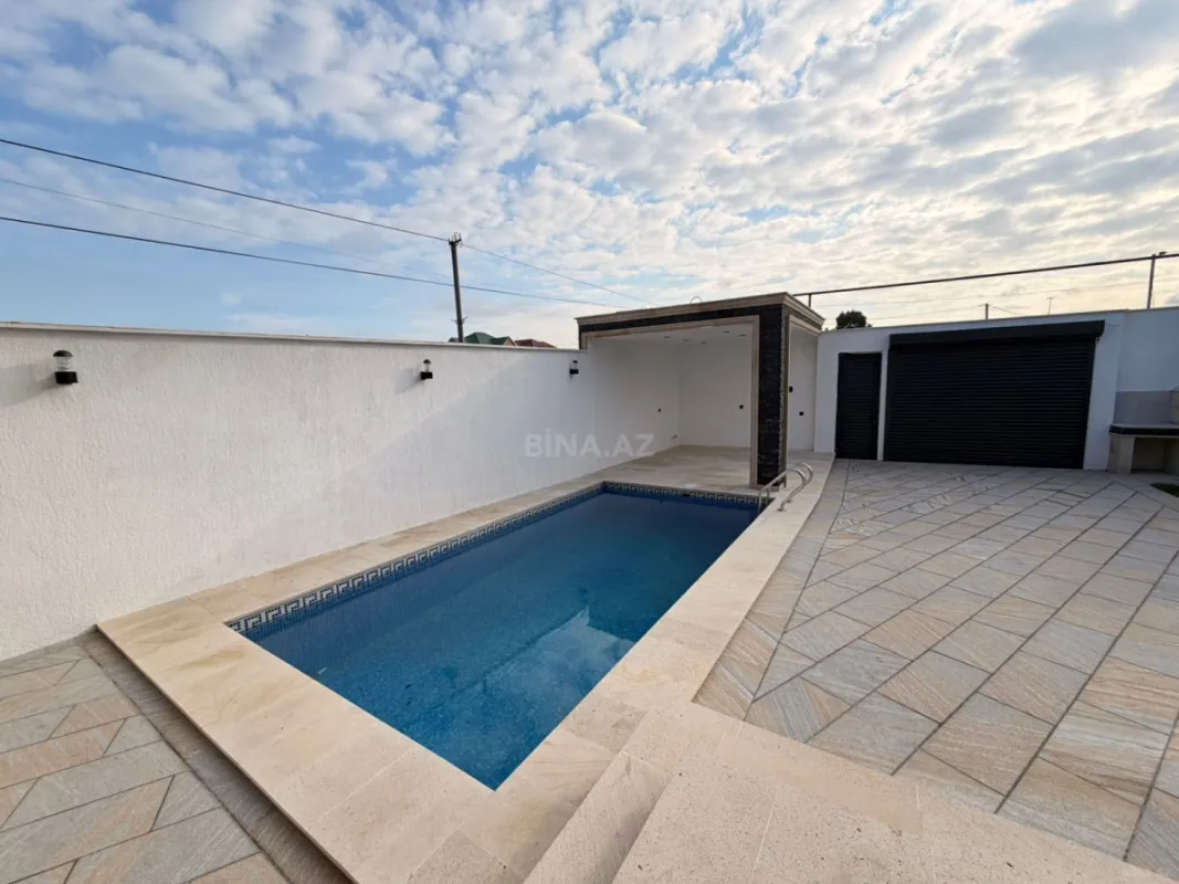 Satılır 4 otaqlı həyət evi 160 m²