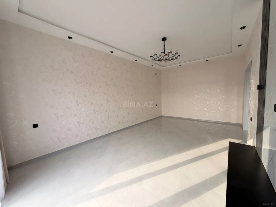 Satılır 4 otaqlı həyət evi 160 m²