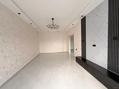 Satılır 4 otaqlı həyət evi 160 m²