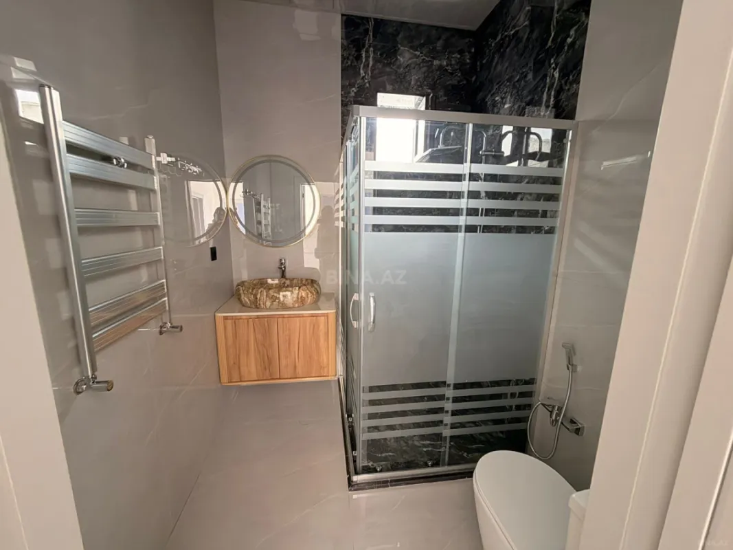 Satılır 4 otaqlı həyət evi 160 m²