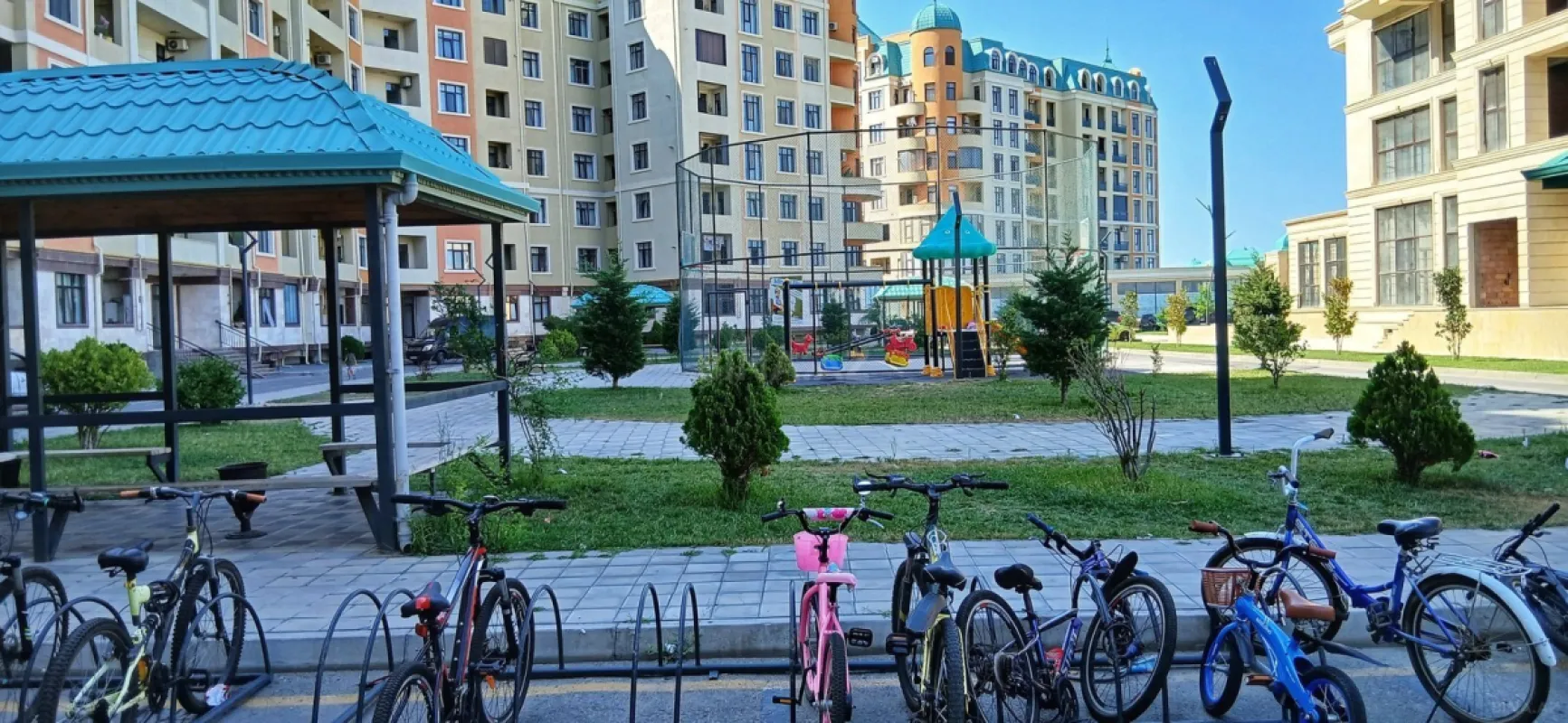 Kirayə verilir 2 otaqlı mənzil 65.3 m²