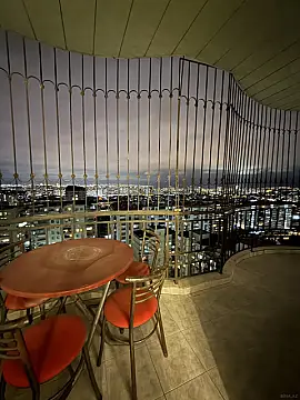 Satılır 2 otaqlı mənzil 64 m²