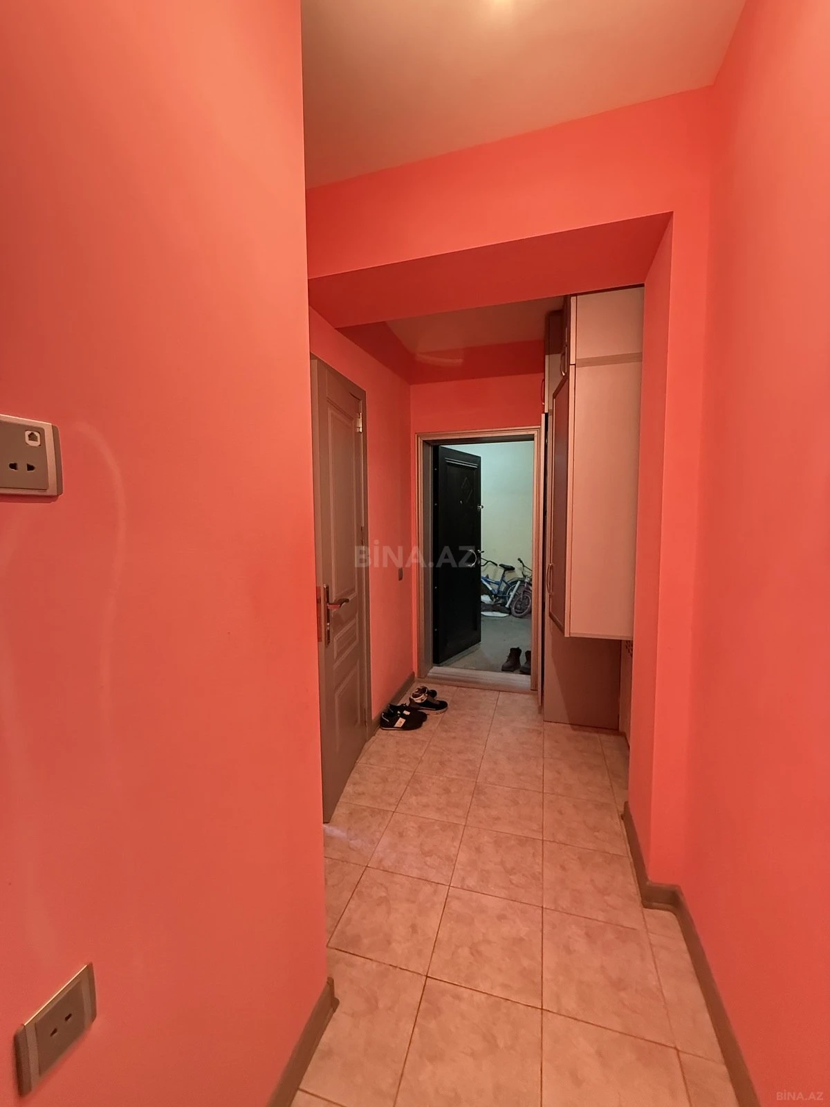Satılır 2 otaqlı mənzil 64 m²