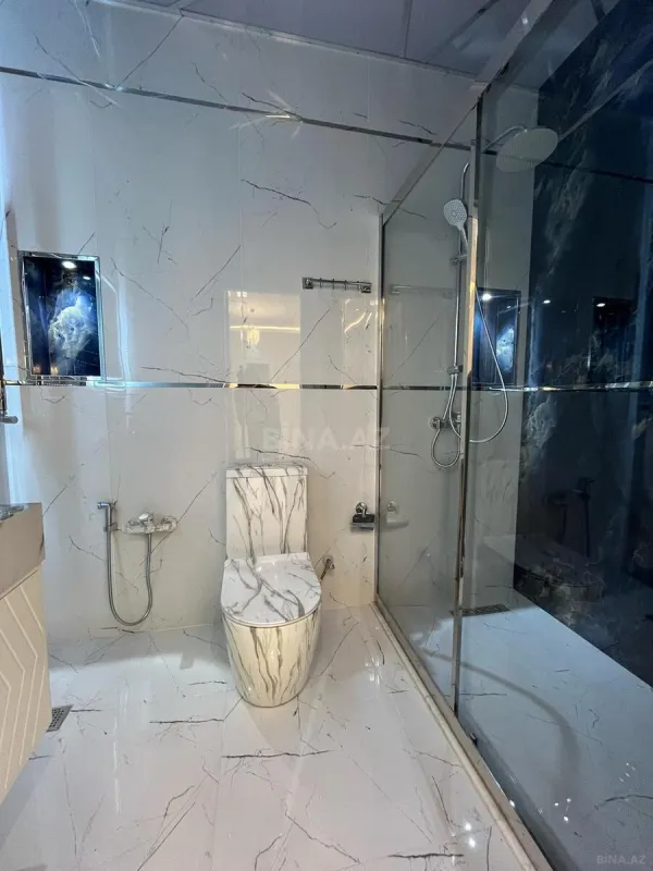 Satılır 2 otaqlı mənzil 101 m²