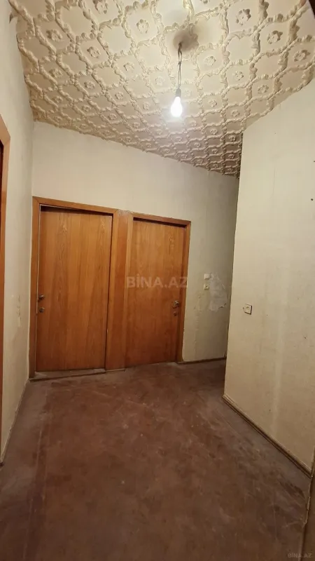 Satılır 3 otaqlı mənzil 85 m²