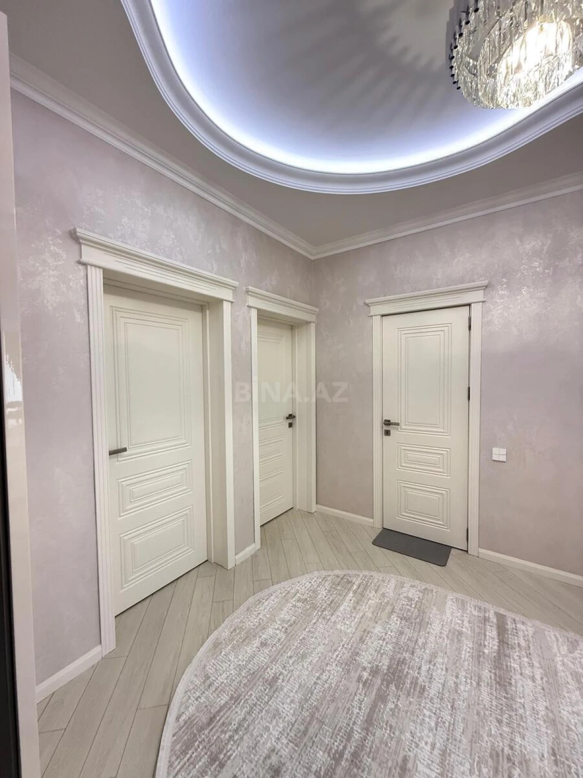 Satılır 3 otaqlı mənzil 100 m²