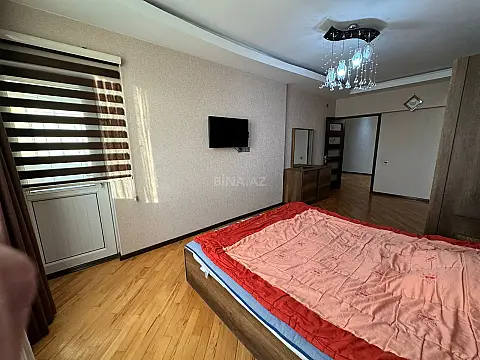 Kirayə verilir 3 otaqlı mənzil 137 m²