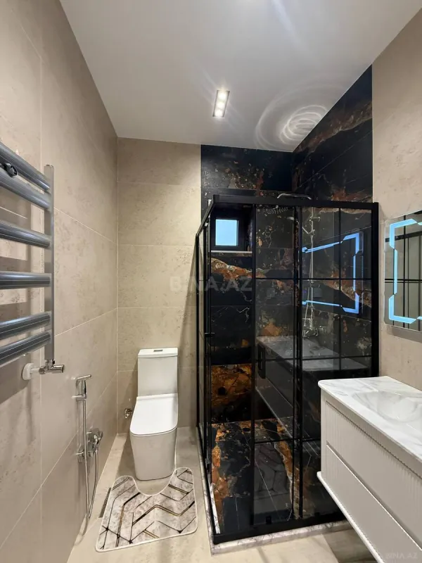 Satılır 4 otaqlı həyət evi 168 m²