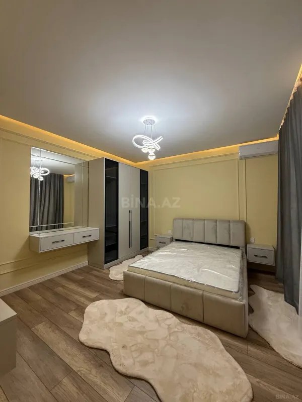 Satılır 4 otaqlı həyət evi 168 m²