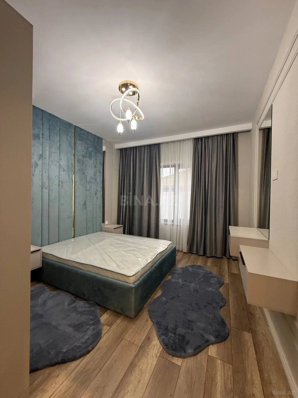 Satılır 4 otaqlı həyət evi 168 m²