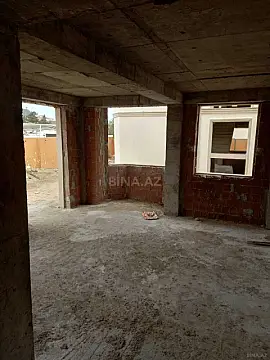 Satılır 5 otaqlı həyət evi 400 m²