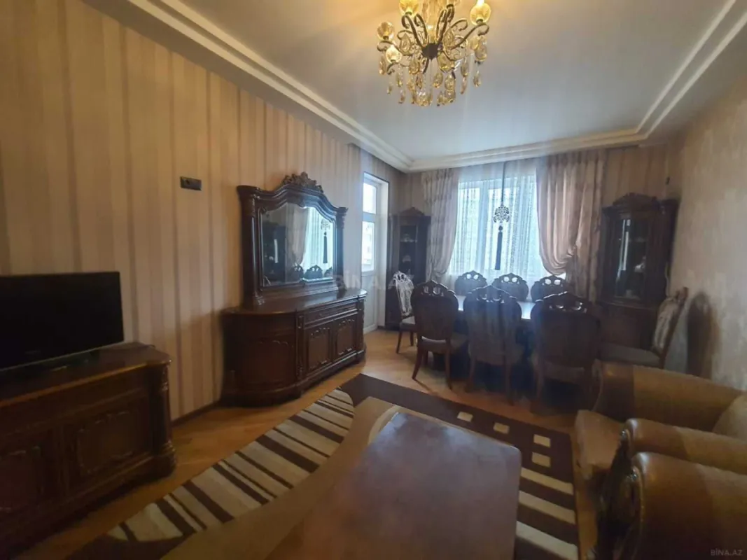 Kirayə verilir 3 otaqlı mənzil 110 m²