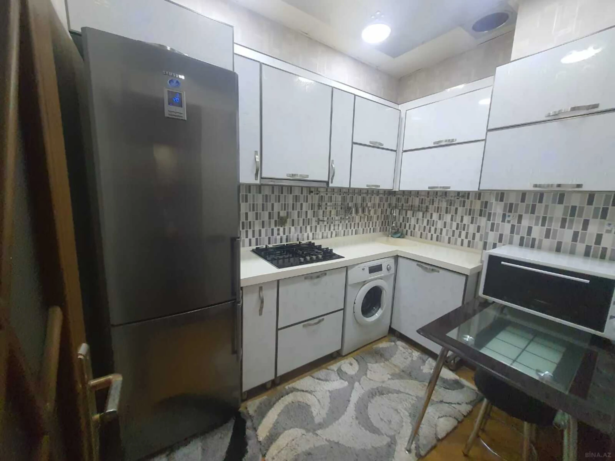 Kirayə verilir 3 otaqlı mənzil 110 m²