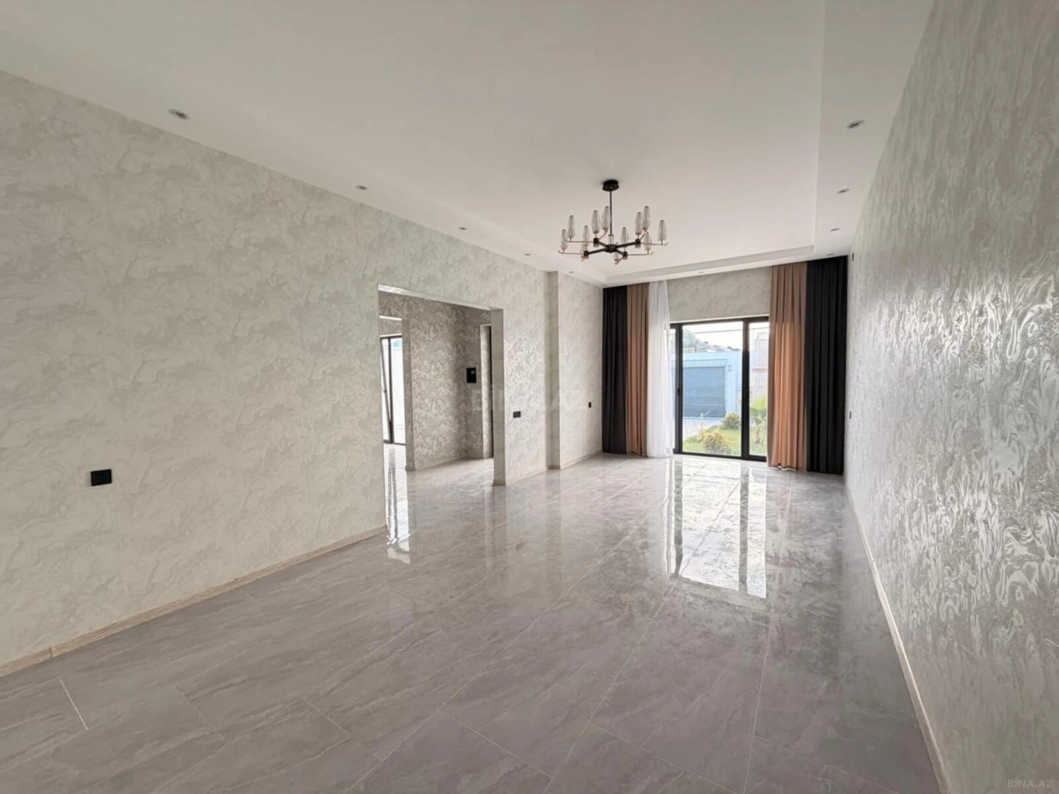 Satılır 4 otaqlı həyət evi 170 m²