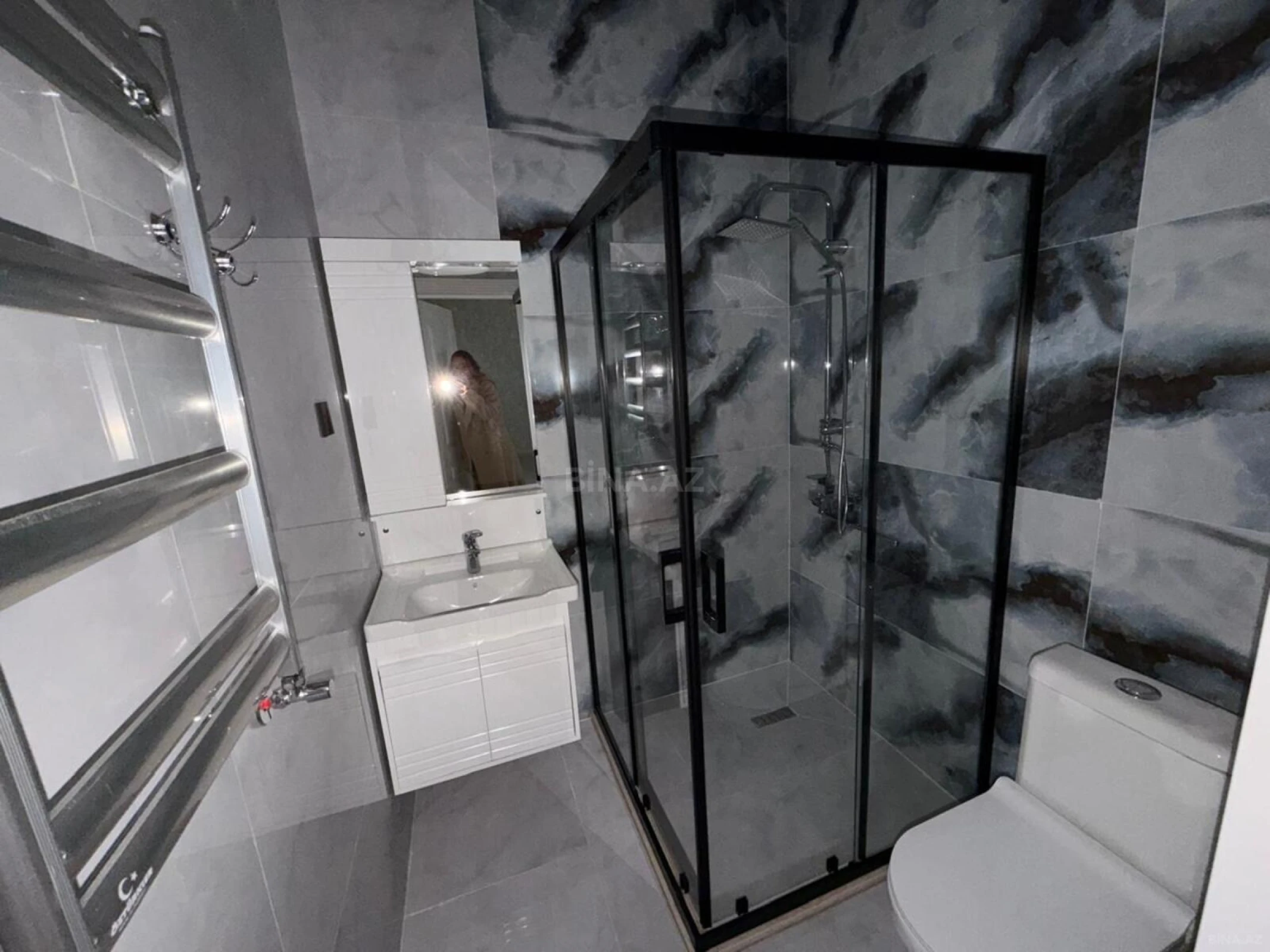 Satılır 4 otaqlı həyət evi 170 m²