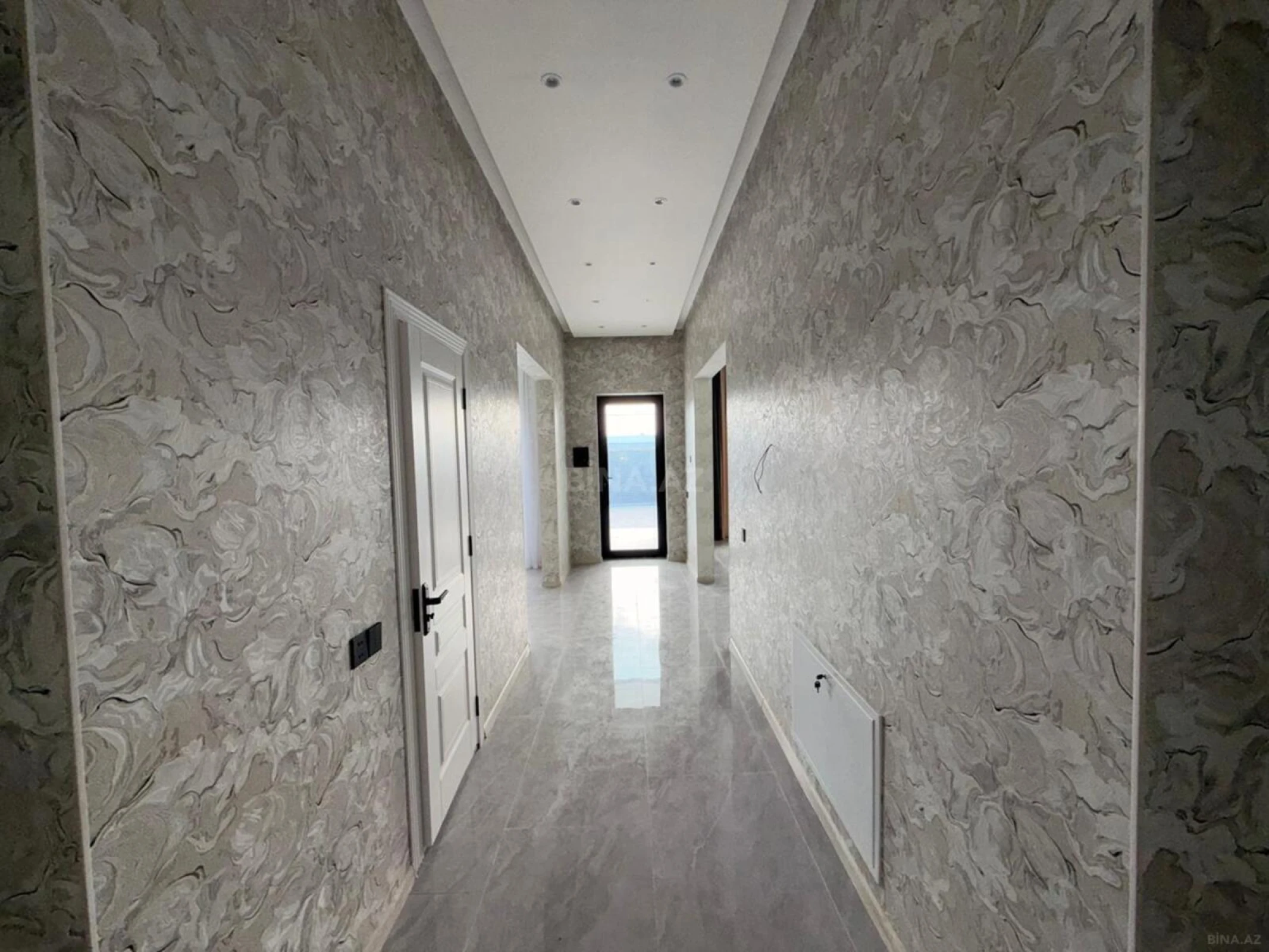 Satılır 4 otaqlı həyət evi 170 m²