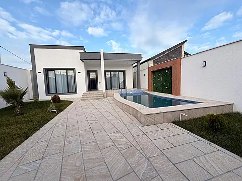 Satılır 4 otaqlı həyət evi 170 m² — Bakı, Şüvəlan 4 otaq 170.00 m²