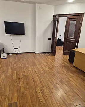 Kirayə verilir 6 otaqlı ofis 200 m²