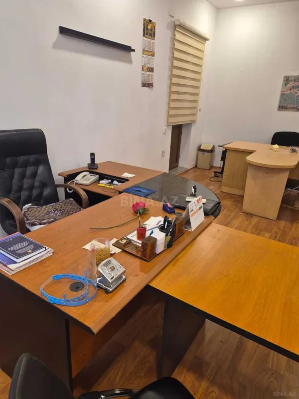 Kirayə verilir 6 otaqlı ofis 200 m²